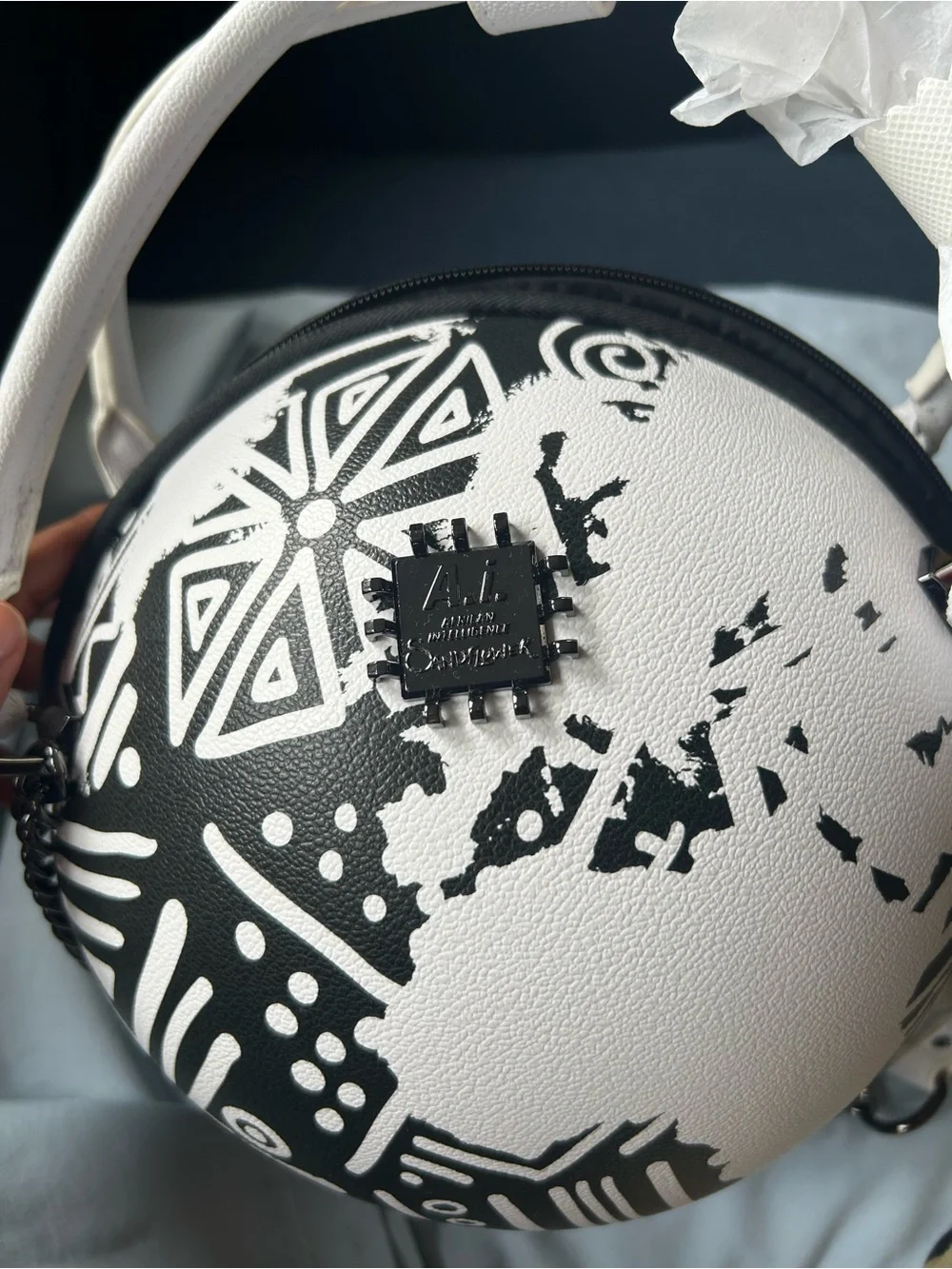 NWT Sprayground x Sandflower AI African Intelligence Round Black & White Bag